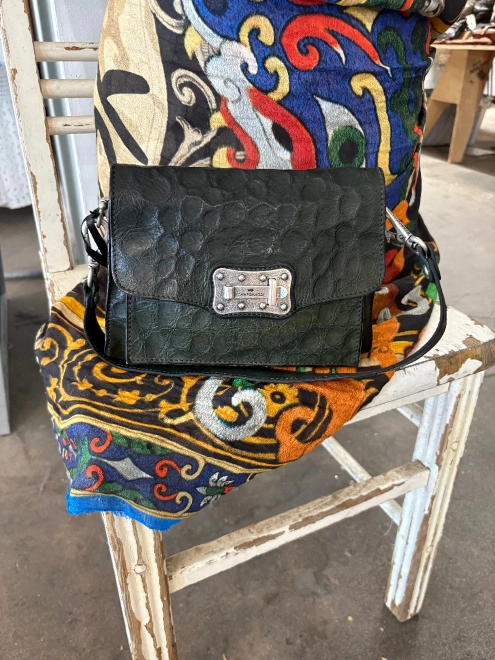 Campomaggi Agnese Embossed Leather Shoulder Bag in Bottaglia